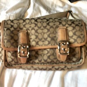 Coach Fanny Pack adjustable up to womens size 12 or shoulder crossbody bag